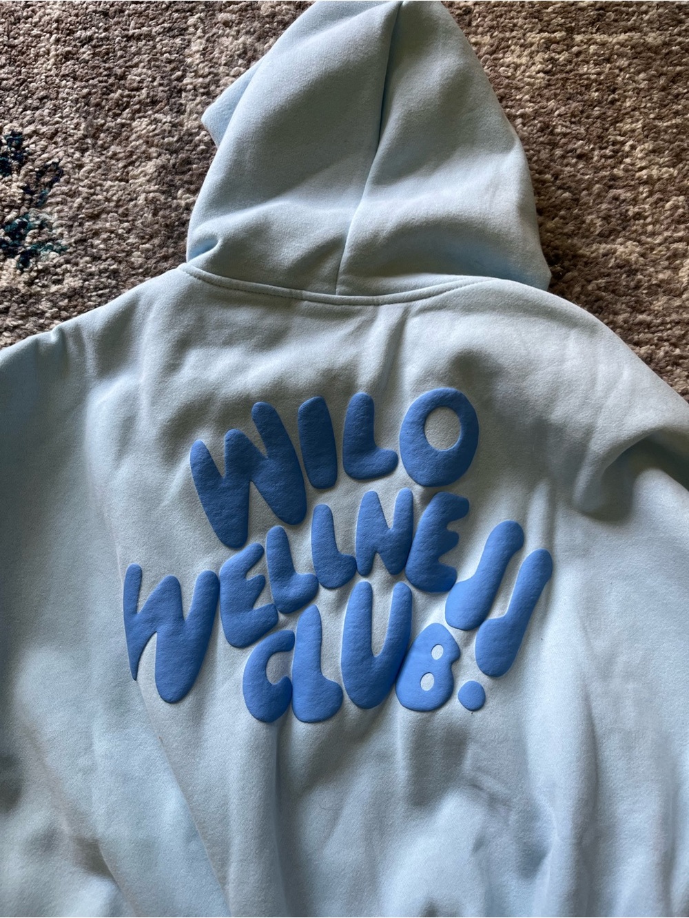 Wilo the Label ‘Wilo Wellness Club’ cropped hoodie, size S NWT